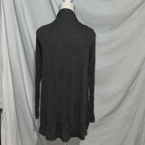 basic gray long sleeve open front Acemi cardigan size small - Picture 2 of 4
